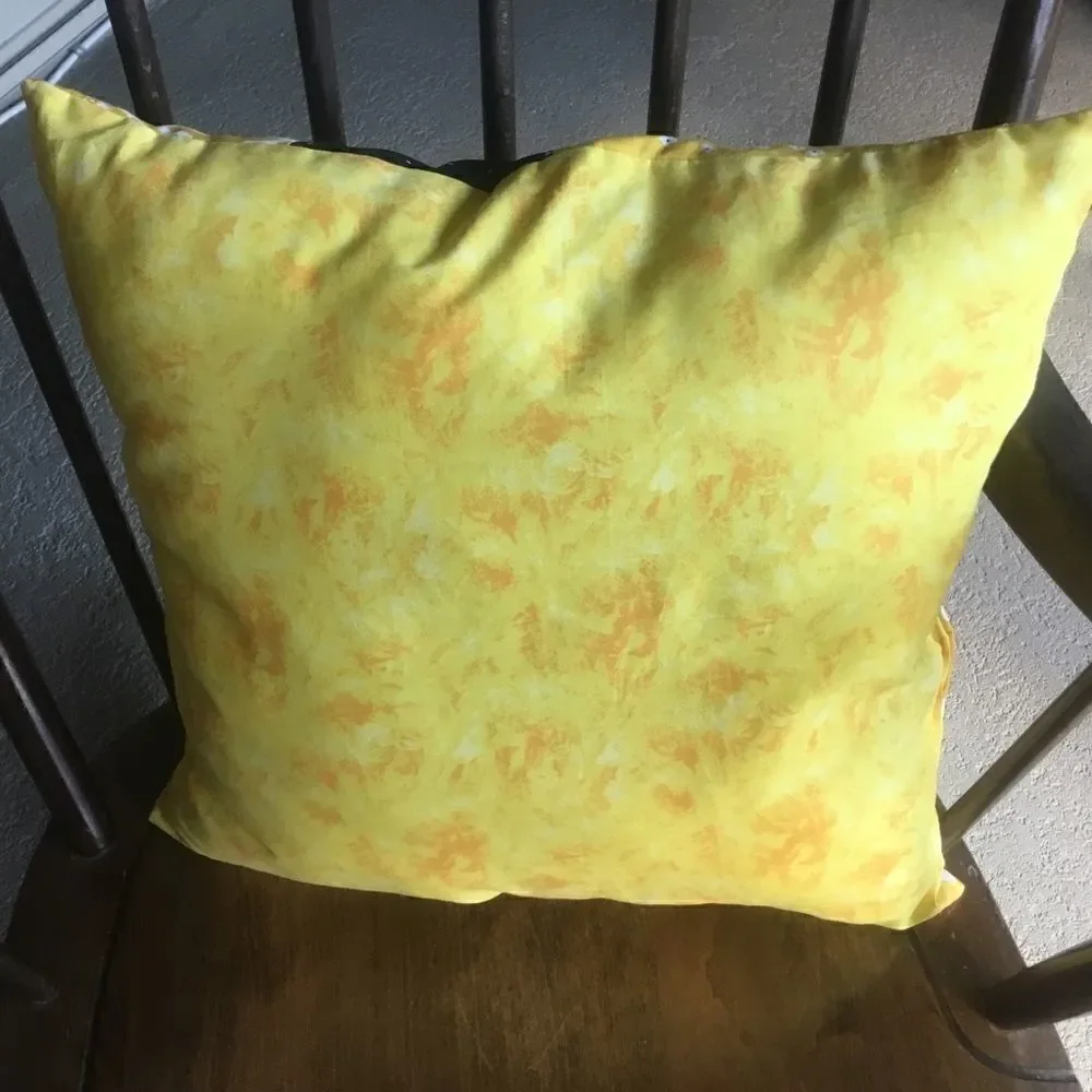 CLOSEOUT SALE $10 NWT Hand Crafted Quilted Pillow in Yellow, White  Black